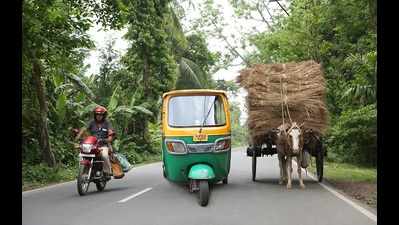Kolkata to plassey, freewheeling on a three-wheeler