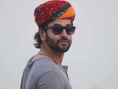 Shashank Vyas in Jodhpur to celebrate rakhi with sister