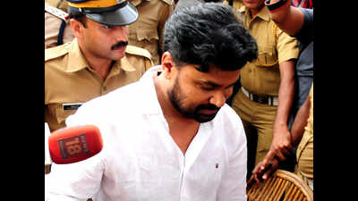 Actor’s rape: Dileep’s manager surrenders before probe team