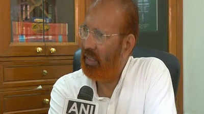 Sohrabuddin case: DG Vanzara discharged, says judiciary might be slow but does provide justice