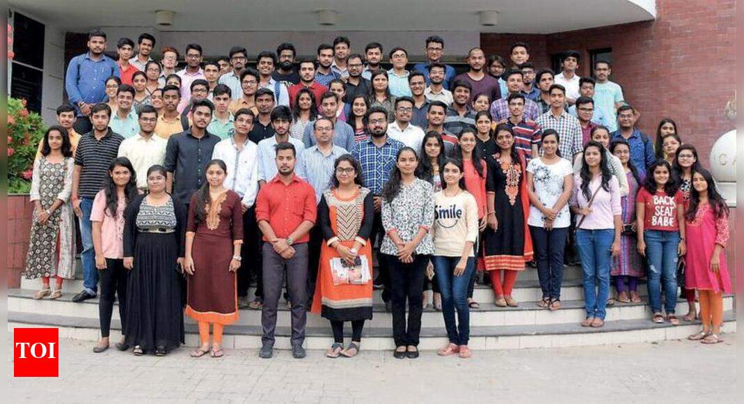 44 city students clear CA intermediate exam | Vadodara News - Times of ...
