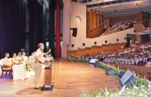 Top cop asks &lsquo;Police Mitras&rsquo; to be vigilant before August 15