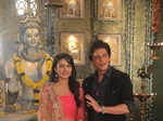 Meera Deosthale and Shah Rukh Khan