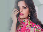 Model Rashmi Jha pics