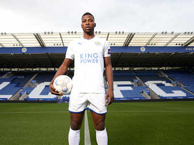 Iheanacho swaps Man City for Leicester