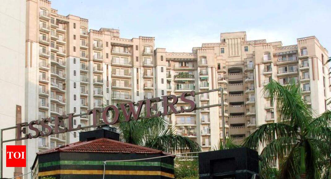 Women oppose visitor rule at Essel Towers, accused of ‘supporting ...