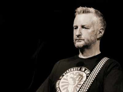 Billy Bragg drops global warming threat single 'King Tide And The Sunny Day Flood'
