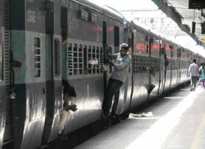 Flexi fare scheme: Railways earns additional Rs 540 crore in less than a year