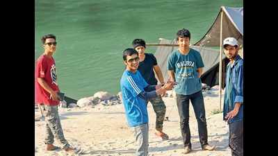 Short trips to Mussoorie, Rishikesh for young Doonites on their first Friendship Day in college