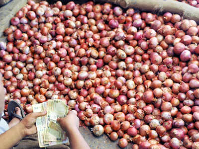 As prices go up, onions traders look to Egypt