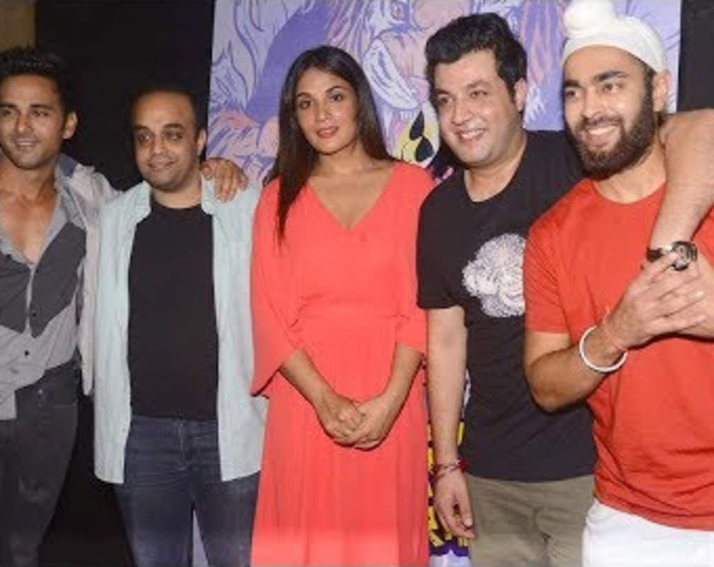 
Richa Chadha, Pulkit Samrat, Varun Sharma at a special teaser preview of 'Fukrey Returns'

