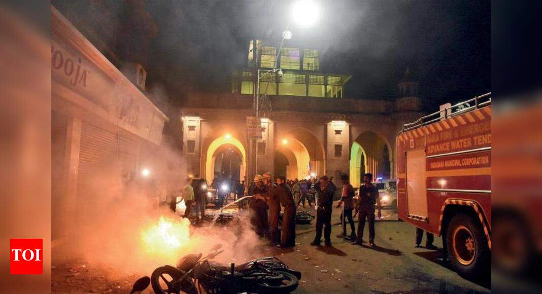 Cops probe conspiracy angle | Vadodara News - Times of India
