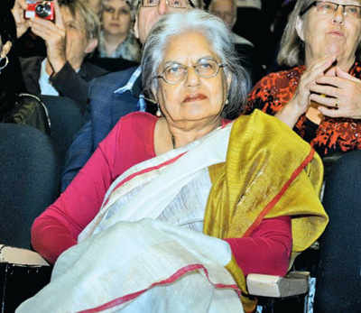 One Bar, One Gown – Indian Cultural Forum
