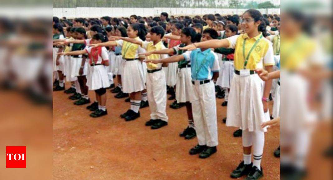 Clean India Centre Asks Students To Take New India Pledge