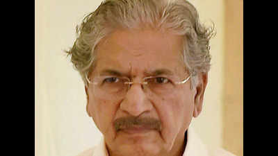 Had offered to resign on Saturday morning: Subhash Desai