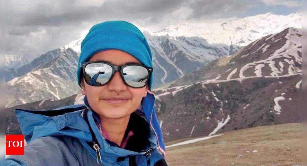 Mountaineer to raise funds for Army Vadodara News Times of India