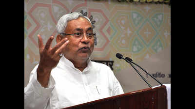 Eye bank in all medical colleges by December: CM Nitish Kumar