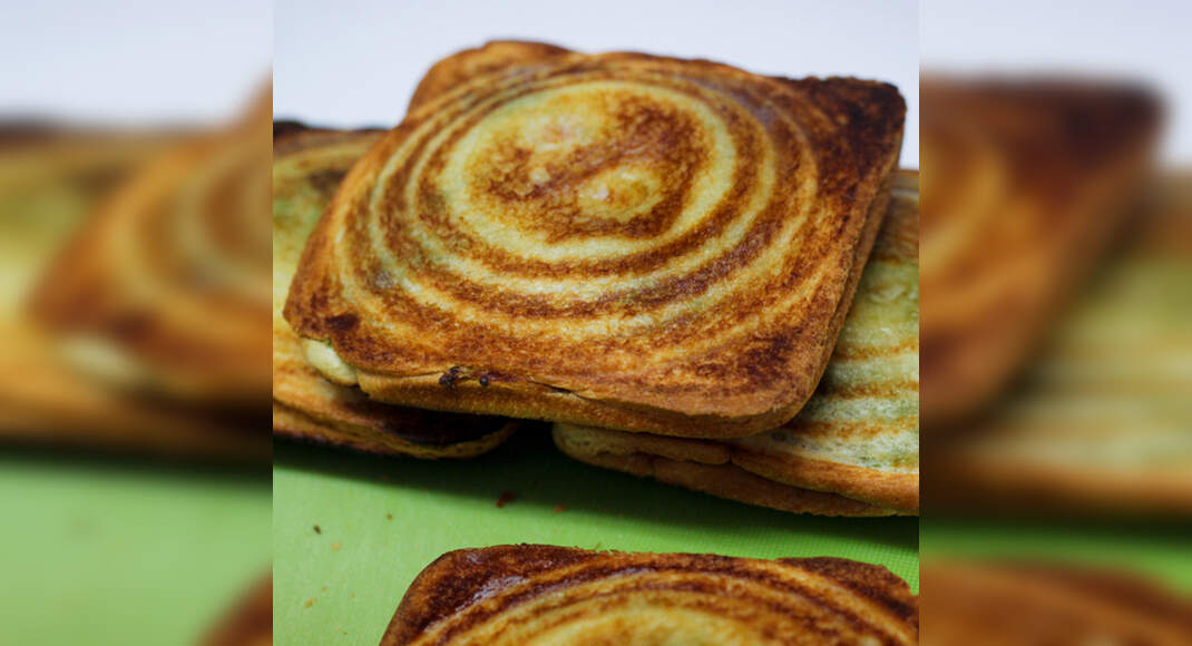 Potato Sandwich Recipe: How to Make Potato Sandwich Recipe | Homemade Potato Sandwich Recipe