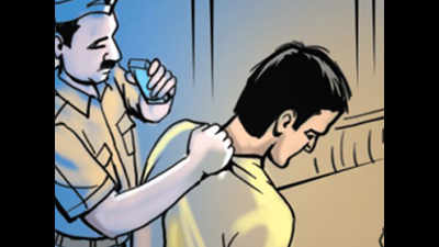 Cash collection agent robbed of Rs 3 lakh at gunpoint