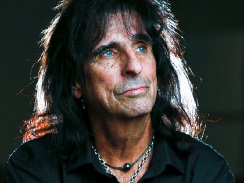 Alice Cooper: Young rockers are too introverted | English Movie News ...