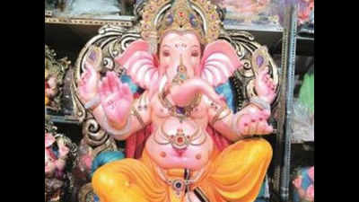 Ganesha idol flown from Maharashtra to LoC for soldiers