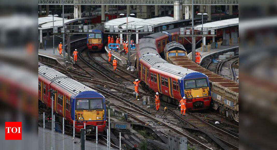 AlQaida's new terror strategy 'target train tracks, cause derailment