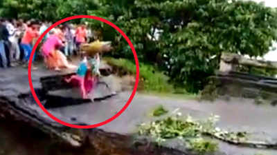 On cam: 3 family members drowned as bridge collapses in Bihar
