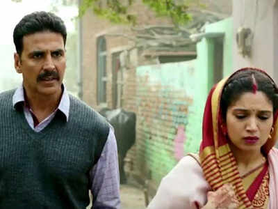 Ranveer-Akshay will leave you in splits in a hilarious video straight from the toilet