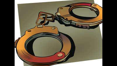 Kurhani SHO, clerk in Bhojpur held for bribe