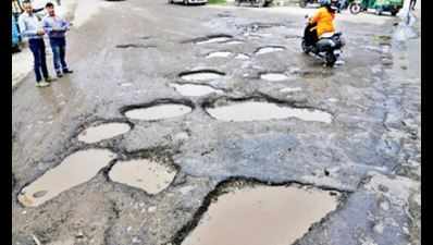Potholes, torn asphalt haunt Zirakpur residents