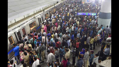 Delhi Metro launches WiFi on Blue Line stations