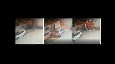 Four Renault Dusters stolen from Noida Sector 63 service centre