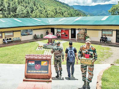 Indian soldiers withdraw but hold vantage point, ready to step in again