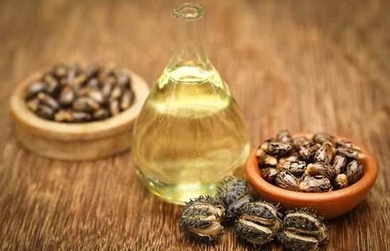 Here’s why castor oil is a skin and hair care must have!