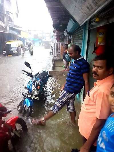 flood In Dharavi - Times of India