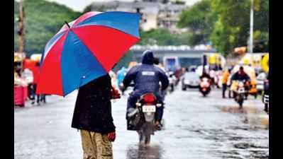 IMD forecasts downpour in Pune, Mumbai, Nashik today