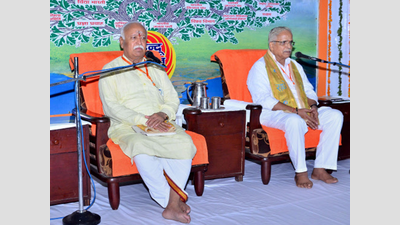 At RSS’s Vrindavan meet, Bhagwat asks Yogi to improve law & order