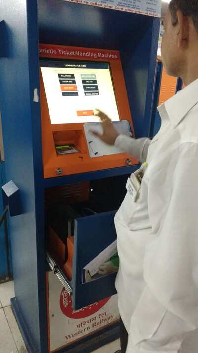 Apathy of ATVM machines at Chutchgate station - Times of India