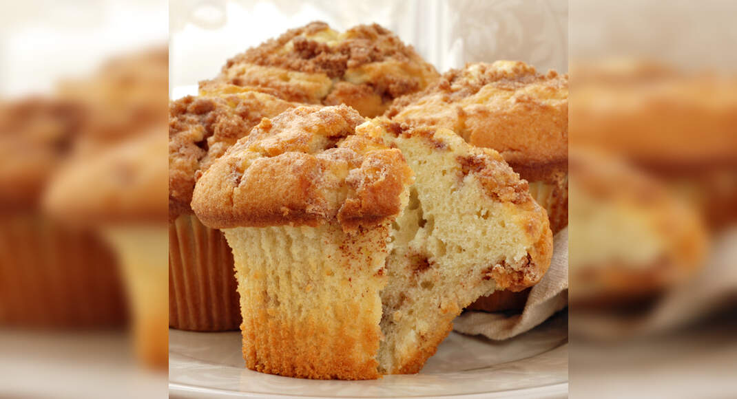 Cinnamon Muffins Recipe: How to make Cinnamon Muffins Recipe at Home | Homemade Cinnamon Muffins Rec