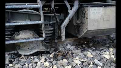 Shaktipunj Express derails in UP's Sonbhadra district