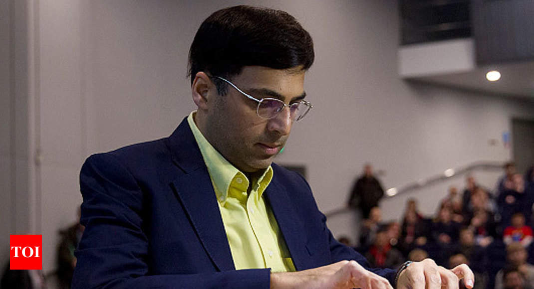 Viswanathan Anand bows to Magnus Carlsen