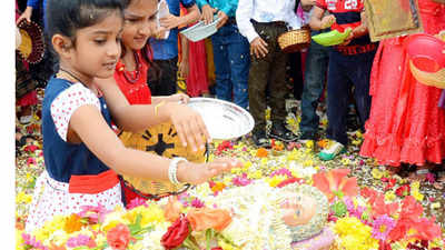 Monti Fest: Mangalureans celebrate the birth of Mother Mary