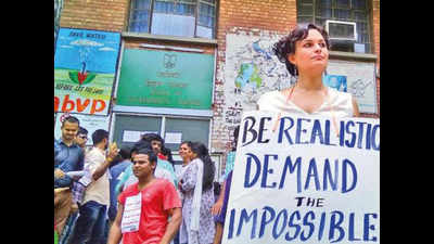 JNU campus issues on top of students’ mind on polling day