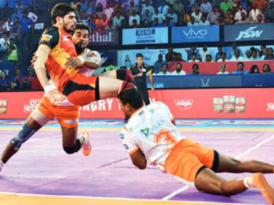 Vivo Pro Kabaddi: Telugu Titans hammer Haryana Steelers, Puneri Paltan tamed