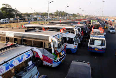 Tourist bus operators threaten strike in Mumbai on Sep 19, 20 | Mumbai ...