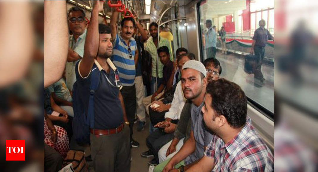 LUCKNOW METRO: Within a week, Metro battles paan stains, trash ...