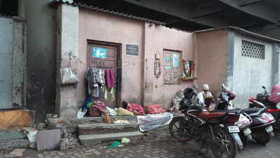 DERELICT POLICE CHOWKI TAKEN OVER BY SQUATTERS