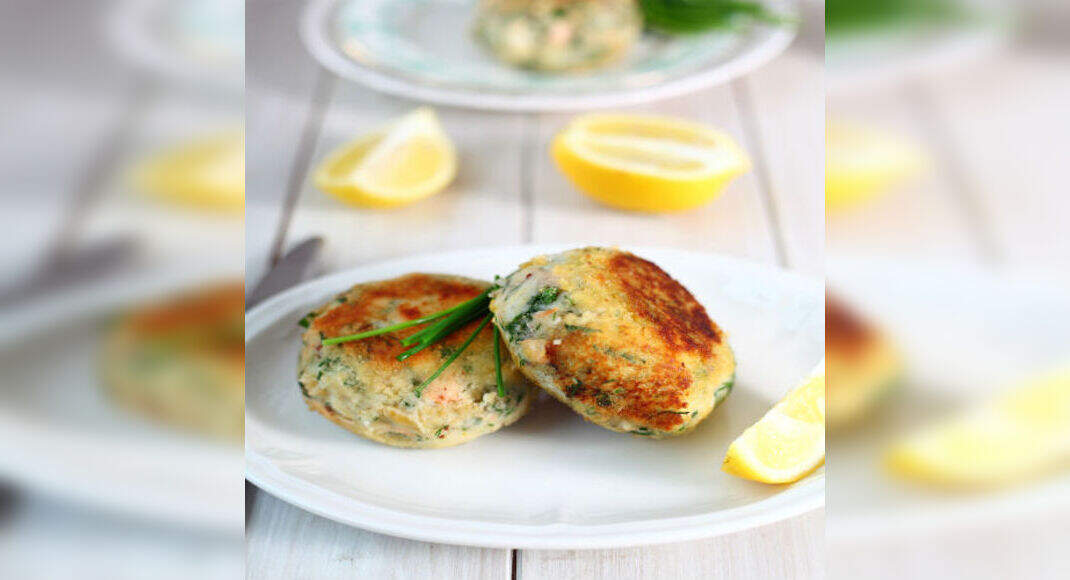 Minty Fish Cakes Recipe: How to Make Minty Fish Cakes Recipe | Homemade Minty Fish Cakes Recipe