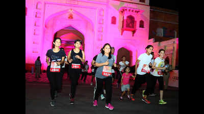 Jaipur runs to paint the town pink