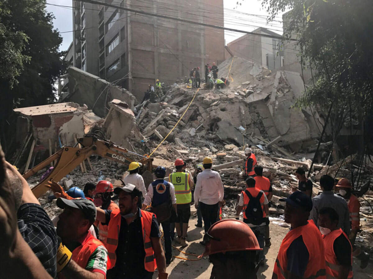 Earthquake In Mexico Today 7 1 Magnitude Earthquake Kills More Than 140 As Buildings Crumble In Mexico World News Times Of India Earthquake In Mexico Today 7 1 Magnitude Earthquake Kills More Than 140 As Buildings Crumble In Mexico World News Times Of India